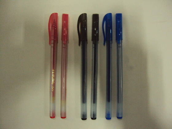 Use & Throw Ball Pen Black (Pkt of 20 Nos)